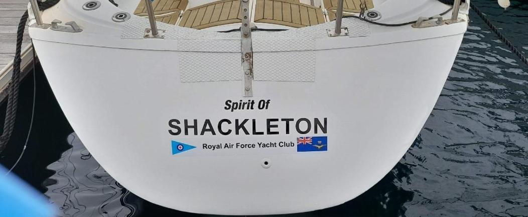 Spirit Of Shackleton Yacht Hotell Puerto Calero Exteriör bild