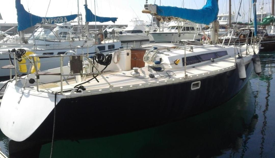 Spirit Of Shackleton Yacht Hotell Puerto Calero Exteriör bild